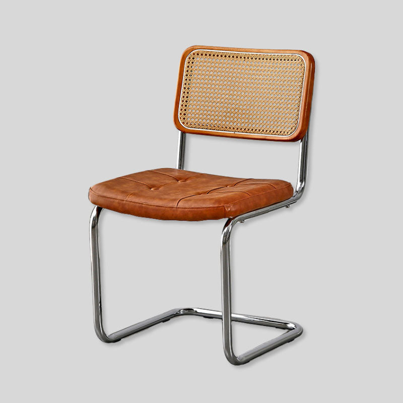 Vintage-Modern Fusion Chair - Embrace Retro Elegance with Modern Comfort