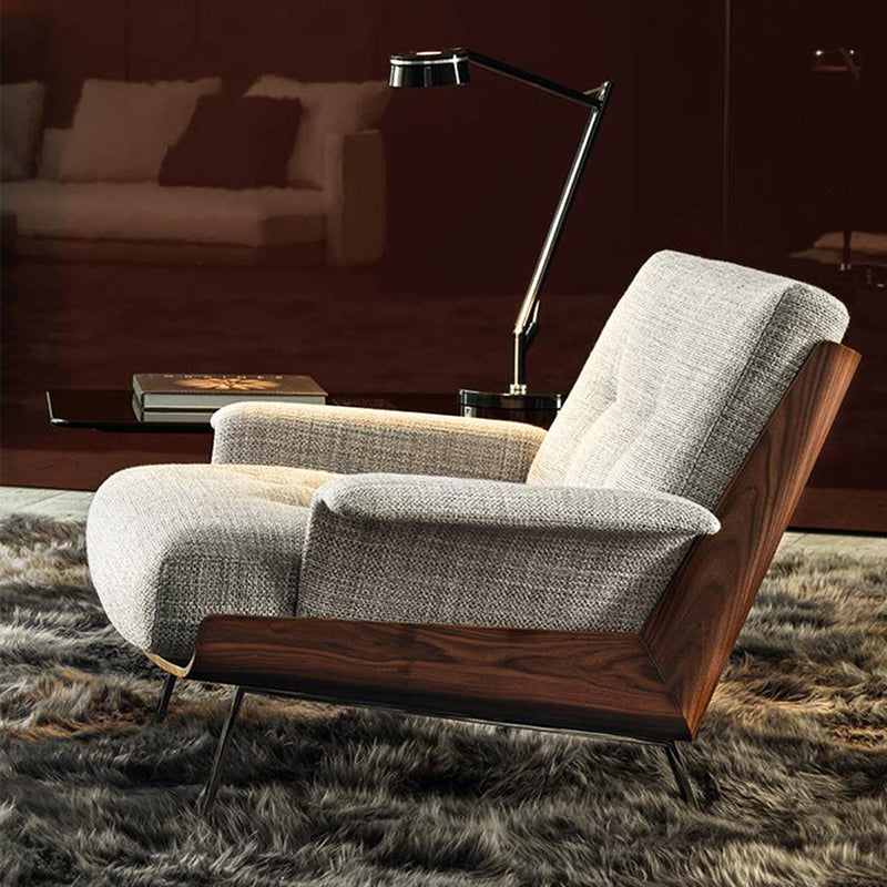 Modern Tufted Leather Lounge Chair with Walnut Frame - The Ultimate in Comfort and Style