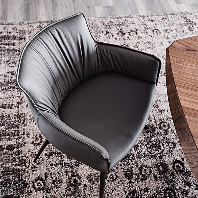 Luxurious Leather Armchair with Sleek Metal Legs - Perfect for Modern Living Spaces