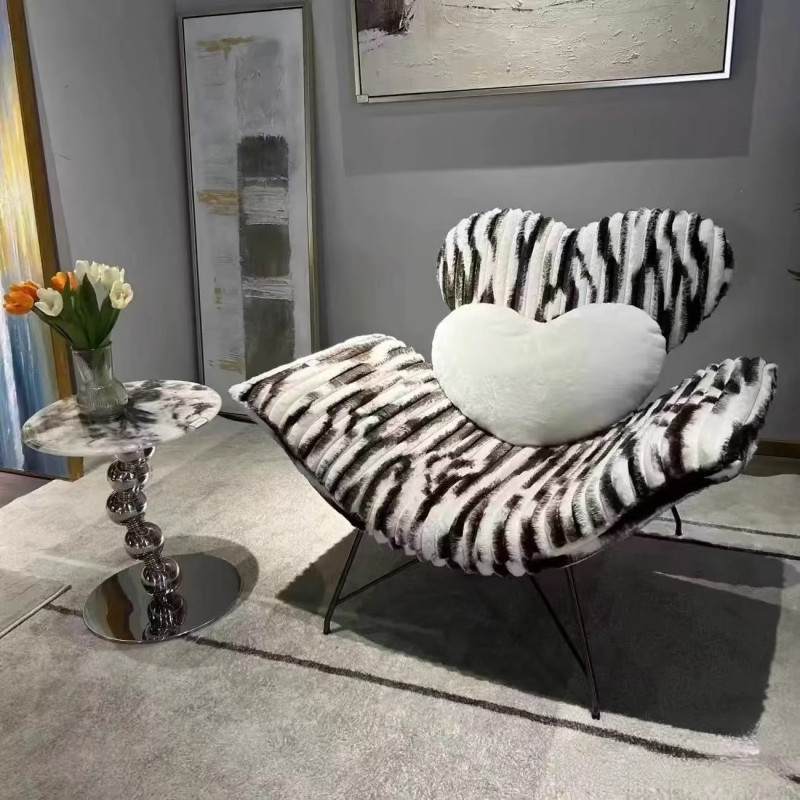 Heart-Shaped Lounge Chair – Modern Statement Accent Chair with Zebra Print & Plush Heart Cushion