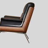 Modern Tufted Leather Lounge Chair with Walnut Frame - The Ultimate in Comfort and Style