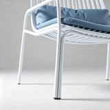 Elegant Lounge Chair - Modern Comfort for Indoor and Outdoor Spaces - StoolTopia