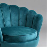 Velvet Scallop Shell Accent Chair - Gold Metal Legs for Living Room & Bedroom - StoolTopia